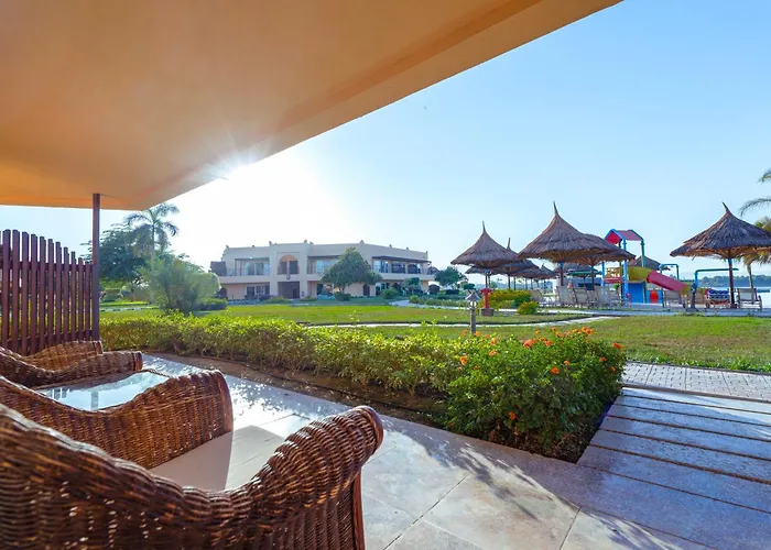 Jolie Ville Hotel & Spa Kings Island Luxor