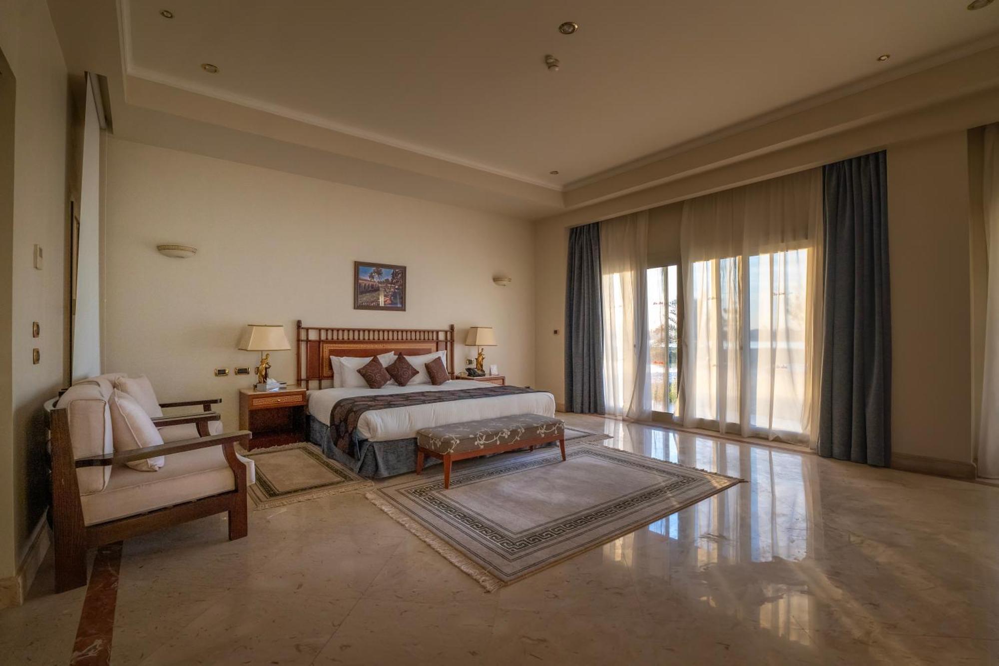 وسبا جولي فيل جزيرة الملوك 5*